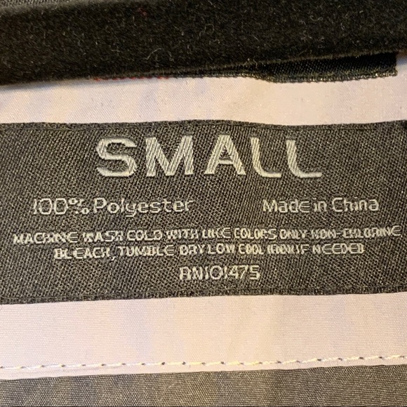 🆕  PITTSBURGH PENGUINS Black Embroidered Vest - Picture 11 of 13